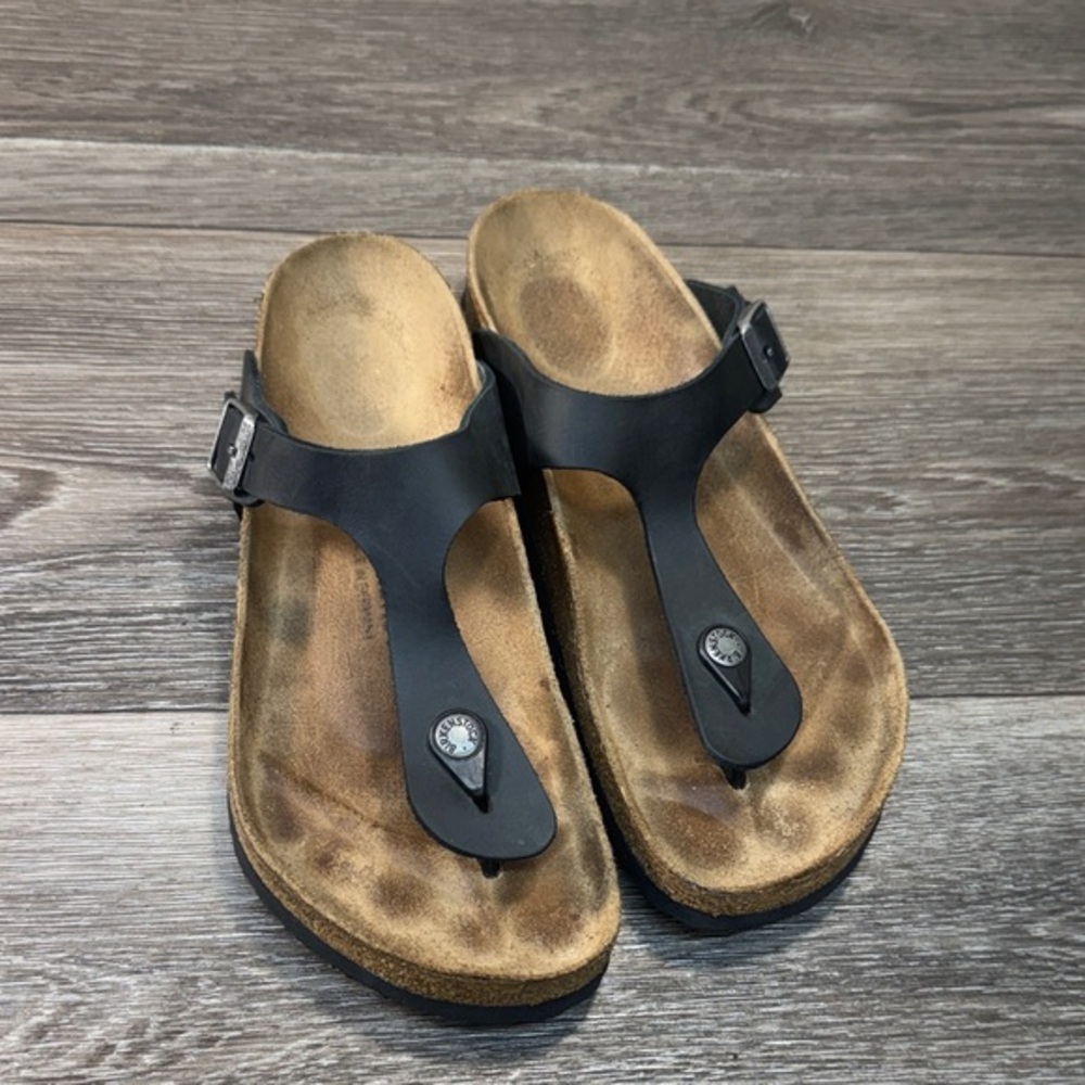 Birkenstock Black Leather Sandals woman’s size 40 (j222)